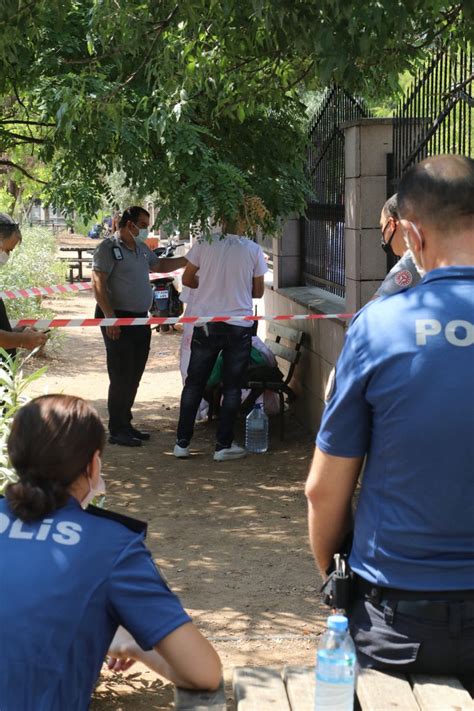 A­n­t­a­l­y­a­­d­a­ ­h­a­s­t­a­n­e­ ­b­a­h­ç­e­s­i­n­d­e­ ­ö­l­ü­ ­b­u­l­u­n­d­u­